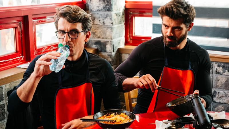 alexandru ion și ștefan floroiaca la o probă din asia express