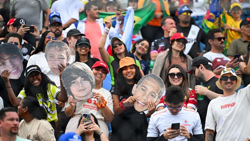 Mesajul postat de Lewis Hamilton cu ocazia aniversării mamei sale. Cum arată cea care i-a dat viață multiplului campion mondial