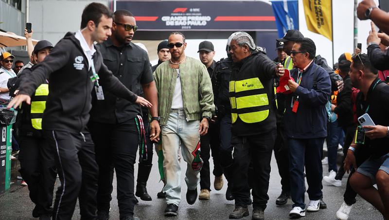 Mesajul postat de Lewis Hamilton cu ocazia aniversării mamei sale. Cum arată cea care i-a dat viață multiplului campion mondial