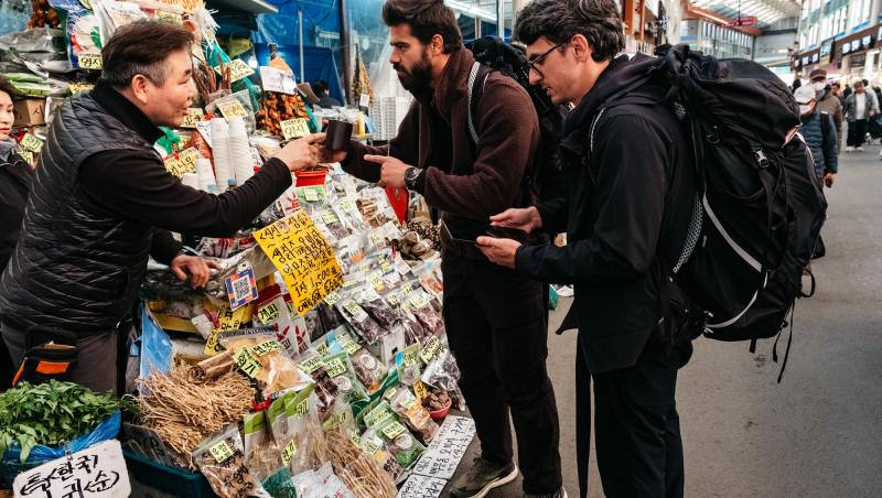 Finala Asia Express, 12 noiembrie 2025. Ce echipă a câștigat sezonul 8. Gabi Tamaș și Dan Alexa pleacă acasă cu premiul