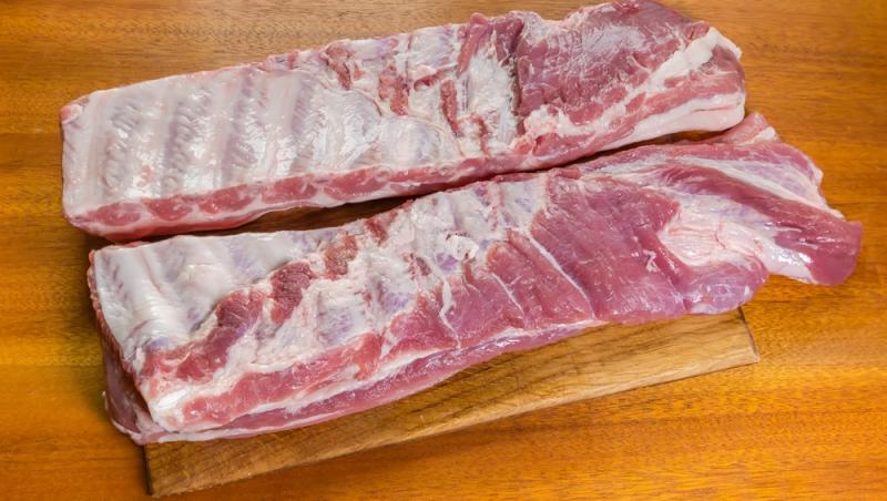 Diferența dintre greutatea în viu și cea netă la porci. Cum să îți organizezi bugetul pentru masa de Crăciun