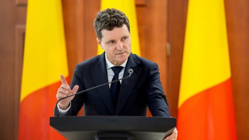 Președintele Nicușor Dan a promulgat o nouă lege pentru trotinetele și bicicletele electrice. Ce devine obligatoriu