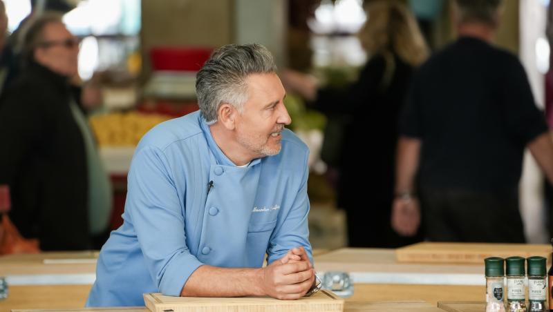 Chefi la cuțite, 16 noiembrie 2025. Chef Orlando Zaharia a dat cuțitul de aur! Ce concurenți au impresionat în prima ediție