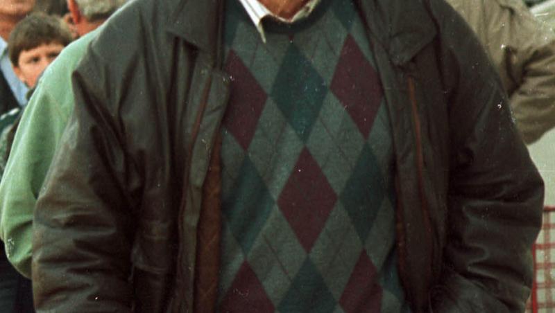 Imagini sfâșietoare de la înmormântarea lui Horia Moculescu. Funerariile artistului au loc la Cimitirul Bellu