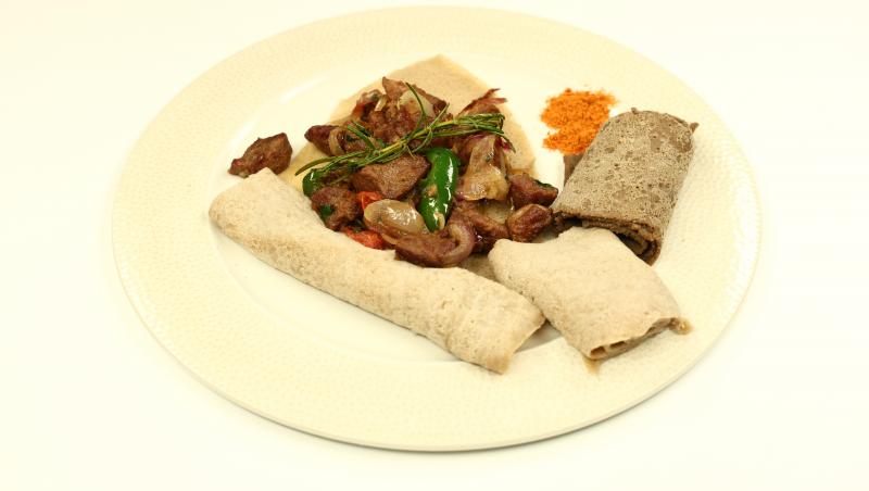 Chefi la cuțite, 17 noiembrie 2025. Ce s-a întâmplat în ediția 2 din sezonul 16. Ce concurenți au venit și ce au gătit