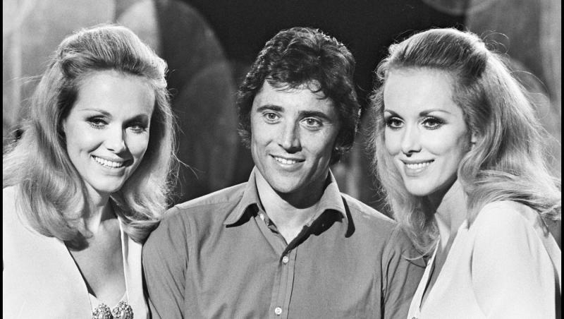 Doliu în lumea muzicii! Surorile Kessler au murit la vârsta de 89 ani prin sinucidere asistată