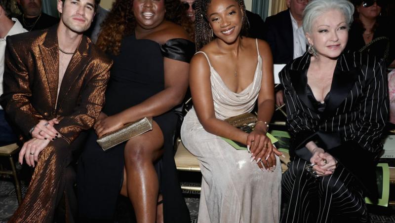 O actriță de la Hollywood a hotărât să se căsătorească cu ea însăși. Cum i-a schimbat ceremonia întreaga percepție asupra vieții