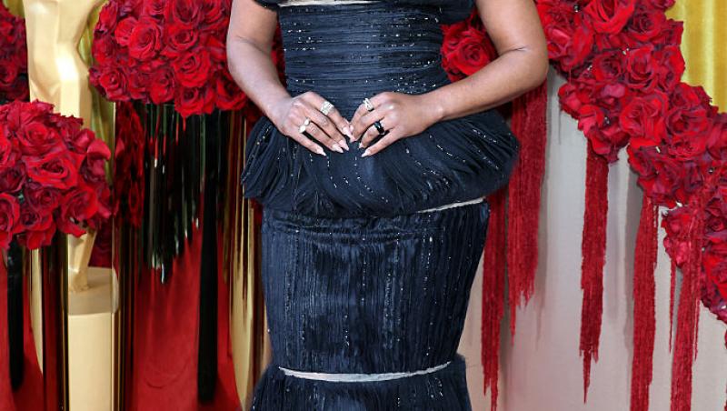 O actriță de la Hollywood a hotărât să se căsătorească cu ea însăși. Cum i-a schimbat ceremonia întreaga percepție asupra vieții