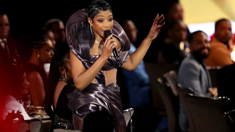 O actriță de la Hollywood a hotărât să se căsătorească cu ea însăși. Cum i-a schimbat ceremonia întreaga percepție asupra vieții