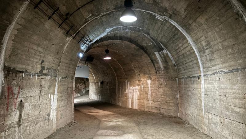 România se ”apără” cu murături. În ce oraș din țară buncărele au fost transformate în cămări | VIDEO