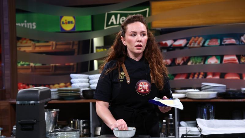 Chefi la cuțite, 19 noiembrie 2025. Ce s-a întâmplat în ediția de azi. Concurentul care a primit cuțitul de aur. Ce a gătit