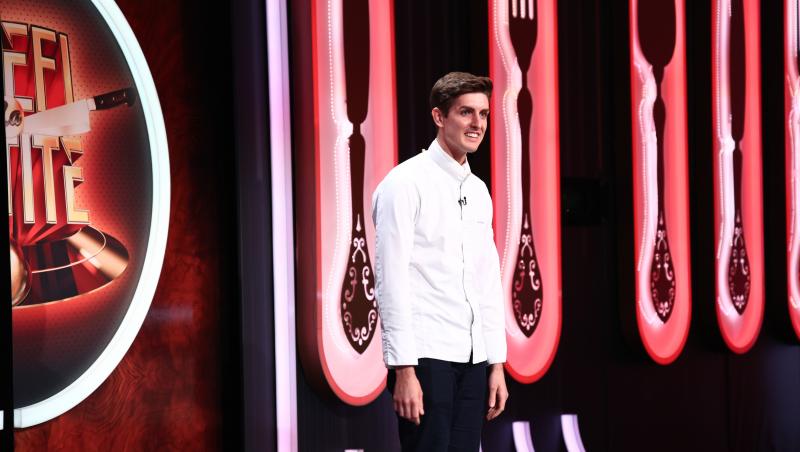 Chefi la cuțite, 19 noiembrie 2025. Ce s-a întâmplat în ediția de azi. Concurentul care a primit cuțitul de aur. Ce a gătit