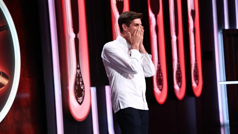 Chefi la cuțite, 19 noiembrie 2025. Ce s-a întâmplat în ediția de azi. Concurentul care a primit cuțitul de aur. Ce a gătit