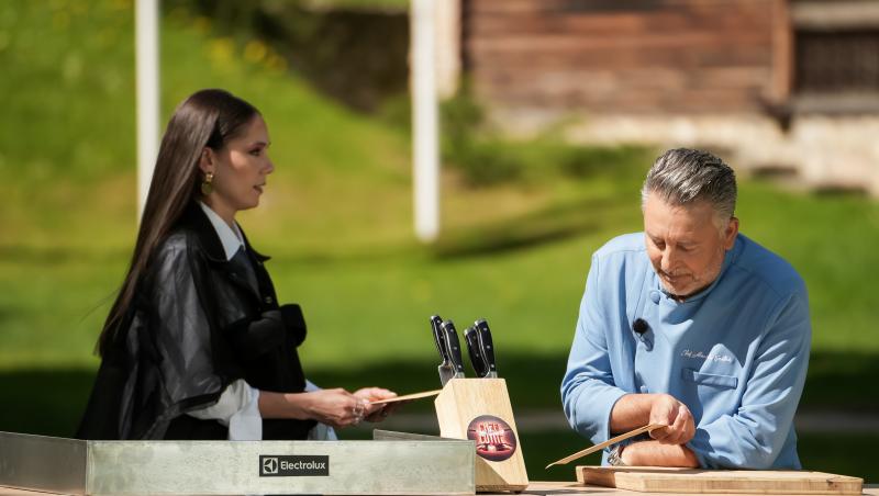 Chefi la cuțite, 19 noiembrie 2025. Ce s-a întâmplat în ediția de azi. Concurentul care a primit cuțitul de aur. Ce a gătit