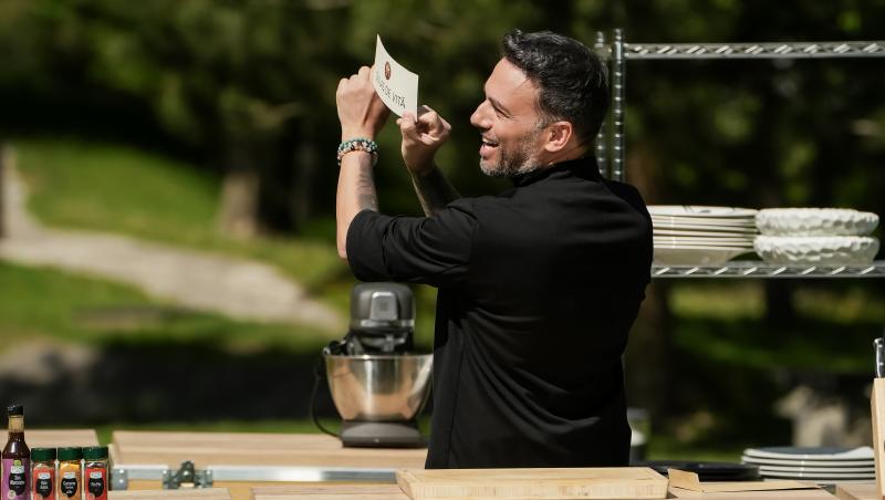 Chefi la cuțite, 19 noiembrie 2025. Ce s-a întâmplat în ediția de azi. Concurentul care a primit cuțitul de aur. Ce a gătit