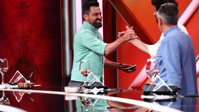 Chefi la cuțite, 19 noiembrie 2025. Cine a câștigat amuleta din această seară. Cu ce avantaj a venit ea și ce au gătit chefii