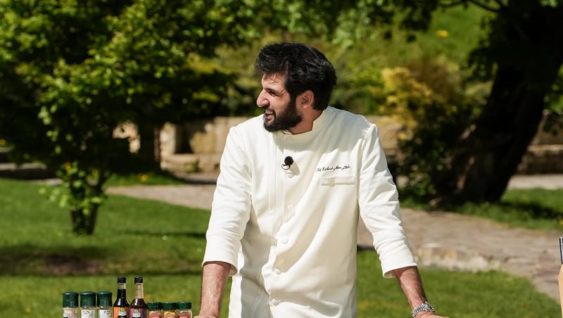 Chefi la cuțite, 19 noiembrie 2025. Cine a câștigat amuleta din această seară. Cu ce avantaj a venit ea și ce au gătit chefii