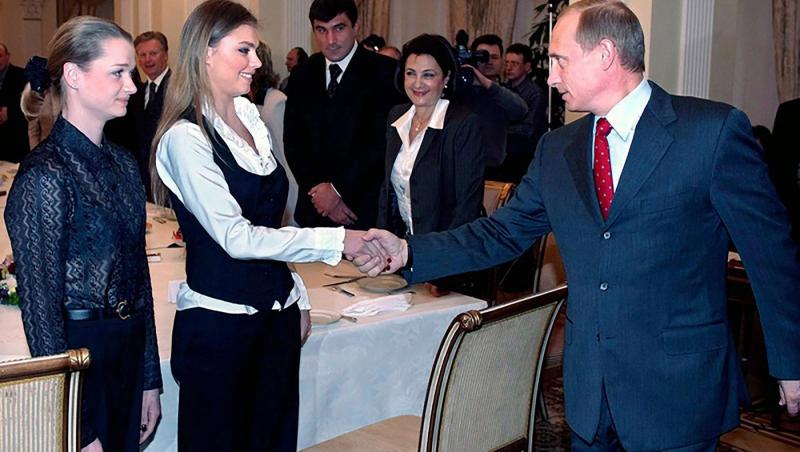 Alina Kabaeva, presupusa amantă a lui Vladimir Putin, apariție de senzație la Beijing