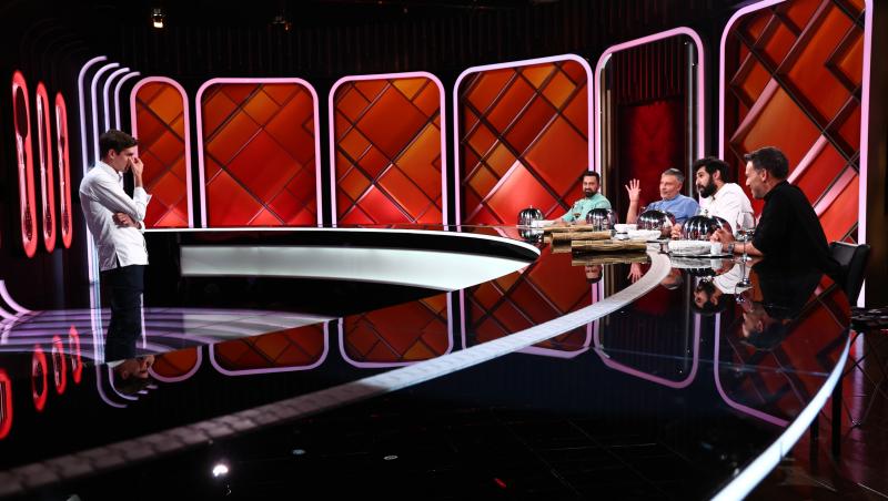 Cine e Luca Francesco Zvaleni, cuțitul de aur al lui chef Richard. Ce studii are și cu cine a lucrat până în prezent concurentul