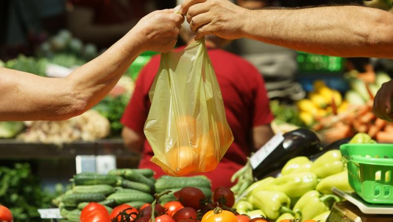 Postul Crăciunului: gaură în bugetul familiei sau o metodă de economisire. Cât costă, de fapt, mesele de post