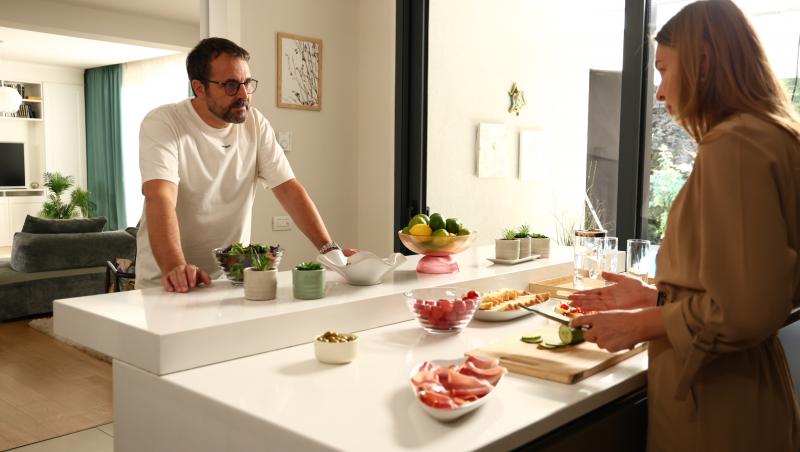 Ana, Mi-ai fost scrisă în ADN, 20 noiembrie 2025. Sandra îl părăsește pe Basty. Tudor o cere de soție pe Ana. Ce pățește Costache