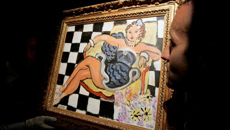 Faimoasa lucrare „La Blouse Roumaine” de Henri Matisse, la București.De la ce distanță se poate privi:„Iconică pentru modernitate”