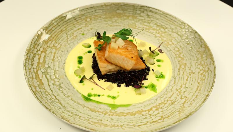 Chefi la cuțite, 23 noiembrie 2025. Ce s-a întâmplat în toată ediția și ce au gătit concurenții. Ce povești de viață au unii