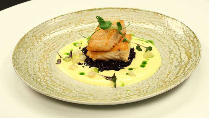 Chefi la cuțite, 23 noiembrie 2025. Ce s-a întâmplat în toată ediția și ce au gătit concurenții. Ce povești de viață au unii