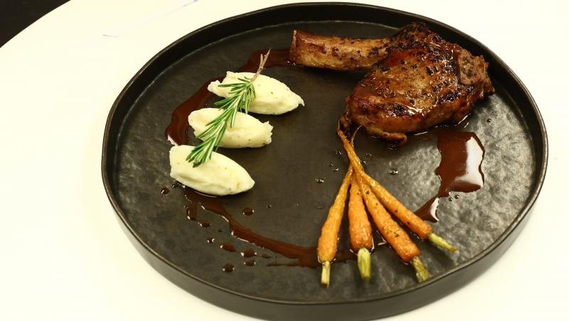 Chefi la cuțite, 23 noiembrie 2025. Ce s-a întâmplat în toată ediția și ce au gătit concurenții. Ce povești de viață au unii