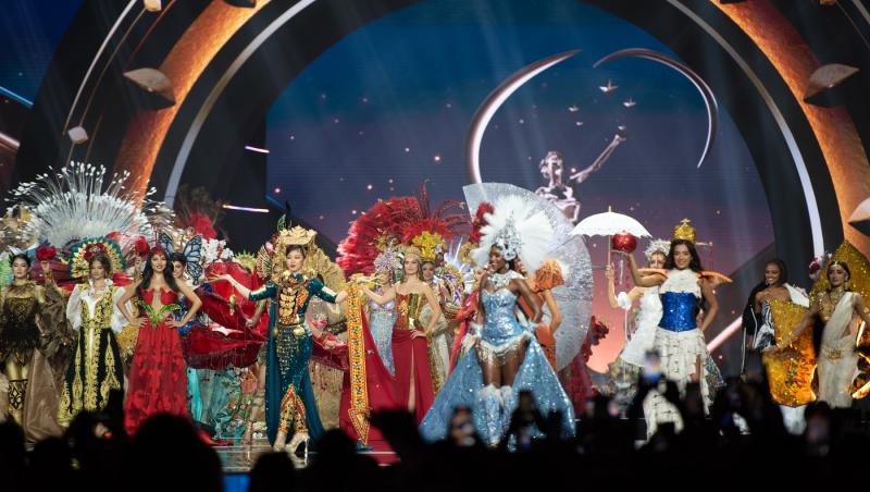 S-a aflat cine poartă coroana Miss Univers 2025. Alegerea a fost surprinzătoare, după scandalul iscat