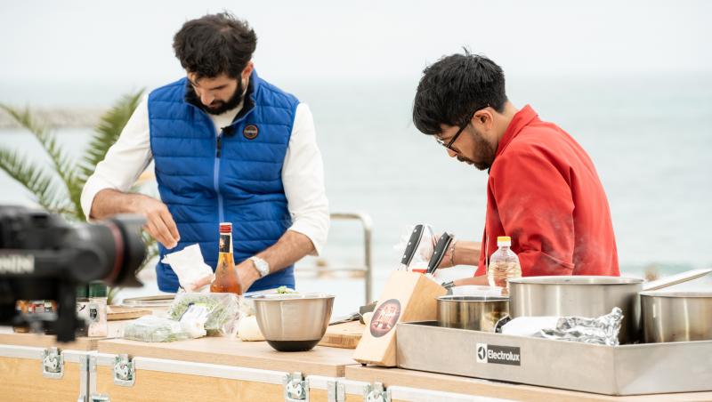 Chefi la cuțite, 23 noiembrie 2025.Ce chef a câștigat amuleta de azi! Ce avantaj va avea echipa sa în battle-uri