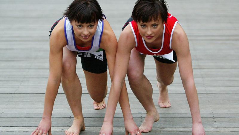 Cum arată gemenele de la Cheeky Girls. Sunt greu de recunoscut la 42 de ani. Cu ce se ocupă