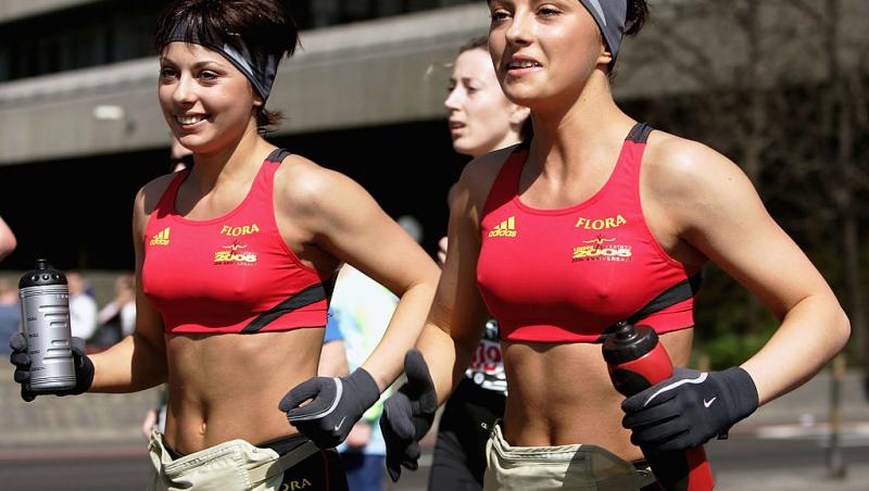 Cum arată gemenele de la Cheeky Girls. Sunt greu de recunoscut la 42 de ani. Cu ce se ocupă