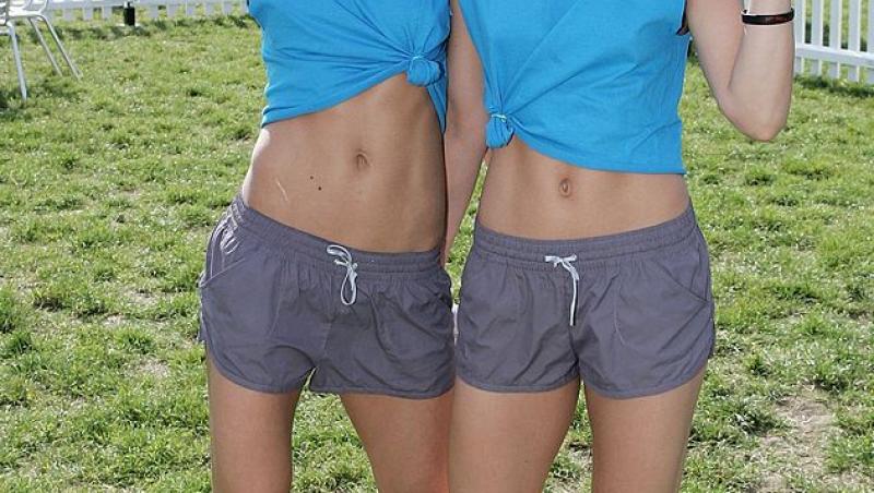 Cum arată gemenele de la Cheeky Girls. Sunt greu de recunoscut la 42 de ani. Cu ce se ocupă