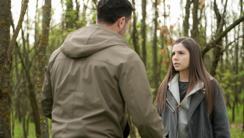 Iubire cu parfum de lavandă, rezumat episoade 31, 32 și 33, 21 noiembrie 2025. Chanela îi face concurență Lăcrămioarei la primărie