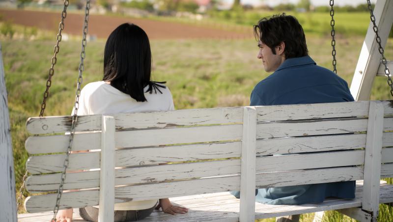 Iubire cu parfum de lavandă, rezumat episoade 31, 32 și 33, 21 noiembrie 2025. Chanela îi face concurență Lăcrămioarei la primărie