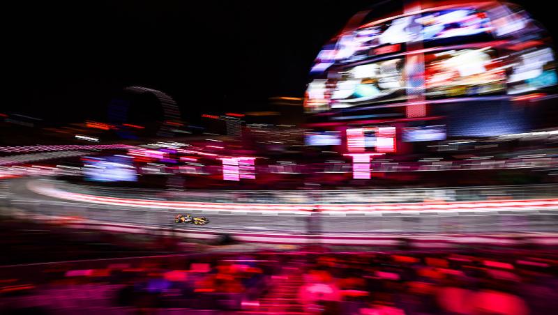 S-au încheiat calificările din Formula 1™ pentru Marele Premiu din Las Vegas. Lando Norris în pole position