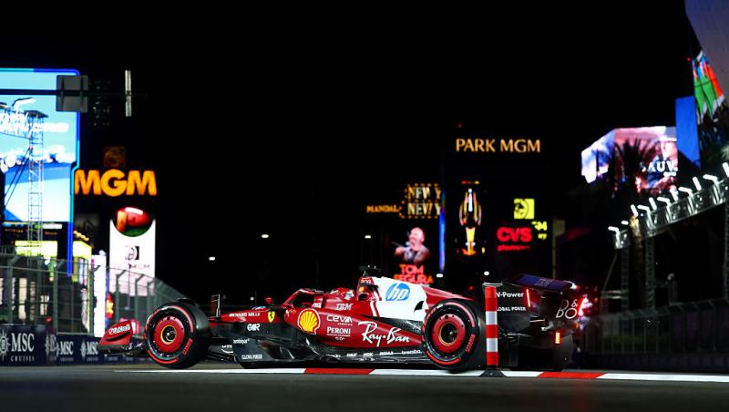 Vezi acum calificările din Formula 1™ pentru Marele Premiu din Las Vegas. Lupta pentru pole e LIVE în AntenaPLAY și pe Antena 3CNN