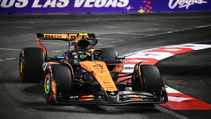 Vezi acum calificările din Formula 1™ pentru Marele Premiu din Las Vegas. Lupta pentru pole e LIVE în AntenaPLAY și pe Antena 3CNN