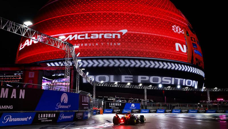 Cursa din Formula 1™ pentru Marele Premiu din Las Vegas a fost pe Antena 3 CNN și în AntenaPLAY. Max Verstappen a câștigat