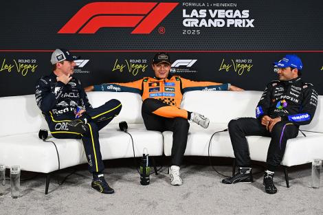 Urmărește acum cursa din Formula 1™ pentru Marele Premiu din Las Vegas. Spectacolul este LIVE pe Antena 3 CNN și în AntenaPLAY