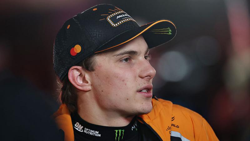 Urmărește acum cursa din Formula 1™ pentru Marele Premiu din Las Vegas. Spectacolul este LIVE pe Antena 3 CNN și în AntenaPLAY