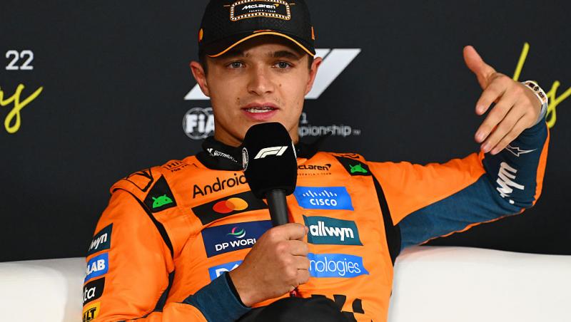 Urmărește acum cursa din Formula 1™ pentru Marele Premiu din Las Vegas. Spectacolul este LIVE pe Antena 3 CNN și în AntenaPLAY