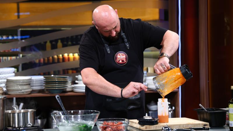 Chefi la cuțite, 24 noiembrie 2025. Ce preparate speciale i-au cucerit pe jurați și i-au trimis pe concurenți direct în bootcamp