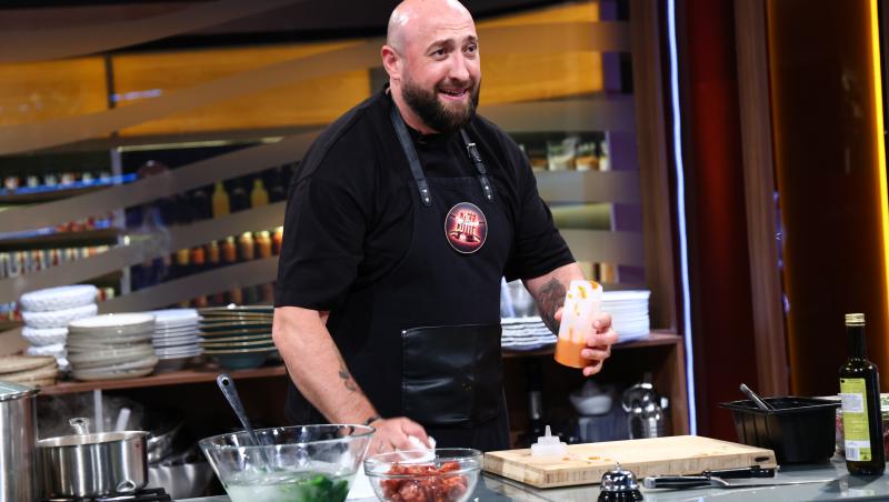 Chefi la cuțite, 24 noiembrie 2025. Ce preparate speciale i-au cucerit pe jurați și i-au trimis pe concurenți direct în bootcamp