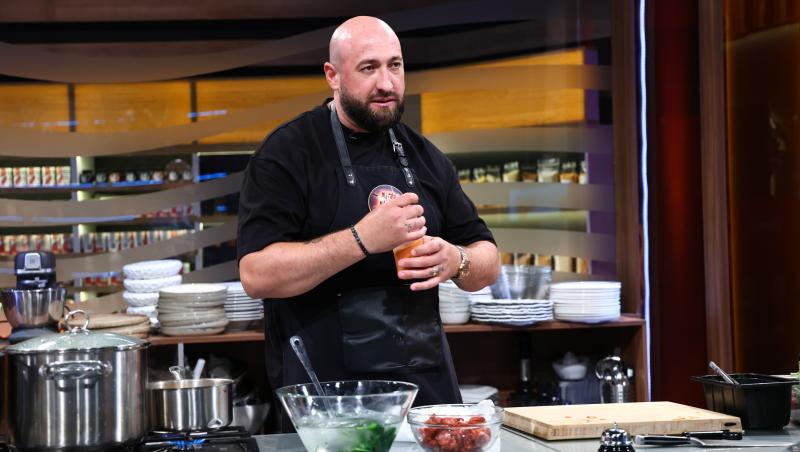 Chefi la cuțite, 24 noiembrie 2025. Ce preparate speciale i-au cucerit pe jurați și i-au trimis pe concurenți direct în bootcamp