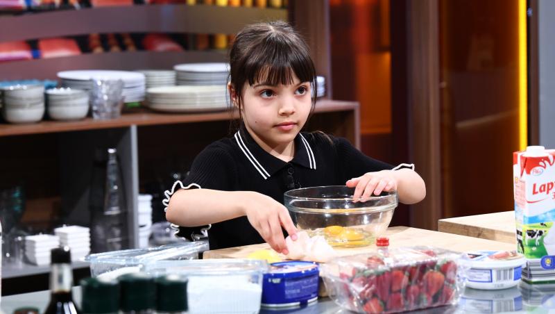 Chefi la cuțite, 24 noiembrie 2025. Ce preparate speciale i-au cucerit pe jurați și i-au trimis pe concurenți direct în bootcamp