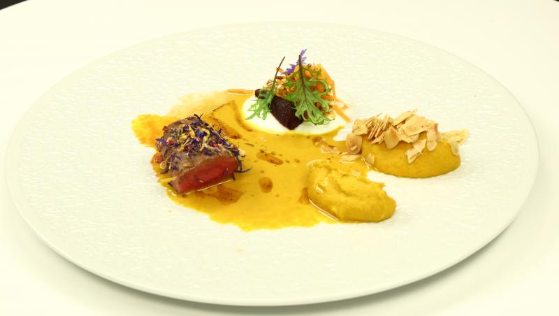 Chefi la cuțite, 24 noiembrie 2025. Ce preparate speciale i-au cucerit pe jurați și i-au trimis pe concurenți direct în bootcamp