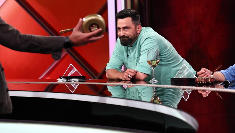 Chefi la cuțite, 24 noiembrie 2025. Ce preparate speciale i-au cucerit pe jurați și i-au trimis pe concurenți direct în bootcamp