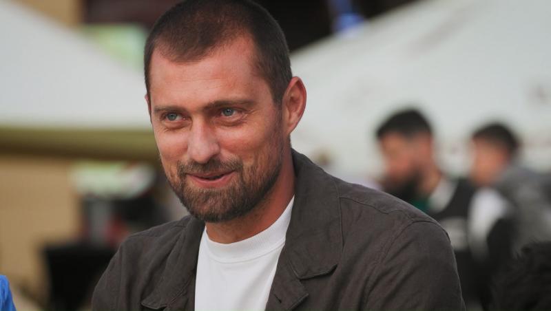 Chefi la cuțite, 24 noiembrie 2025. Ce chef a câștigat amuleta din Piața Sfatului din Brașov. Gabi Tamaș a dat un verdict dificil